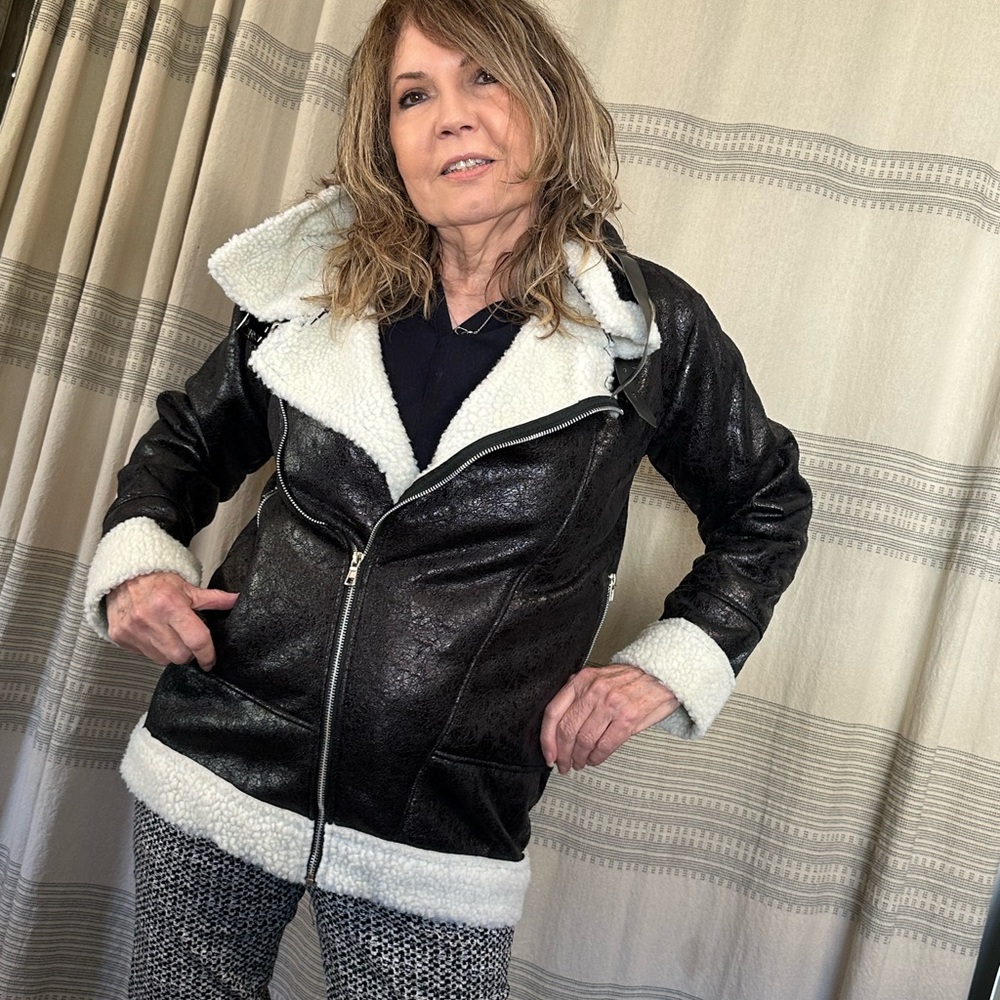 Bomber jacket